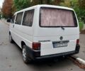 Белый Фольксваген Мультиван, объемом двигателя 2.46 л и пробегом 352 тыс. км за 6900 $, фото 2 на Automoto.ua
