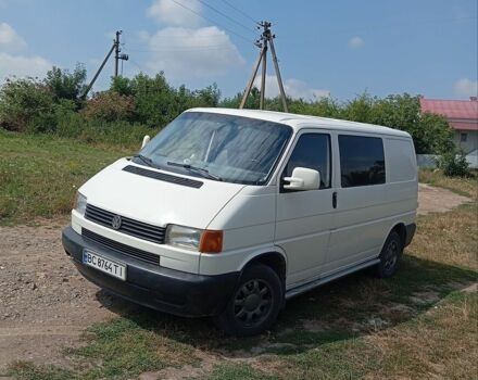 Белый Фольксваген Мультиван, объемом двигателя 1.9 л и пробегом 490 тыс. км за 7000 $, фото 2 на Automoto.ua