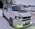 Белый Фольксваген Мультиван, объемом двигателя 2.5 л и пробегом 300 тыс. км за 2100 $, фото 4 на Automoto.ua