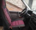 Белый Фольксваген Мультиван, объемом двигателя 2 л и пробегом 300 тыс. км за 5580 $, фото 1 на Automoto.ua