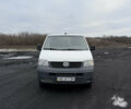 Белый Фольксваген Мультиван, объемом двигателя 1.9 л и пробегом 300 тыс. км за 8000 $, фото 2 на Automoto.ua