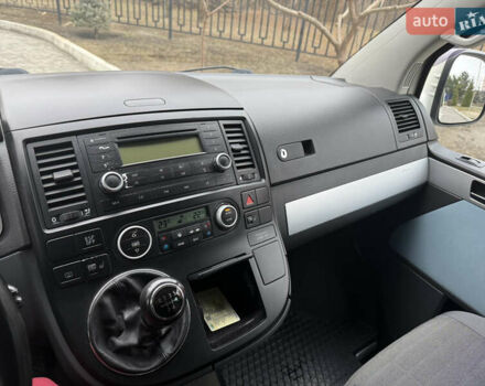 Белый Фольксваген Мультиван, объемом двигателя 1.9 л и пробегом 286 тыс. км за 10900 $, фото 10 на Automoto.ua