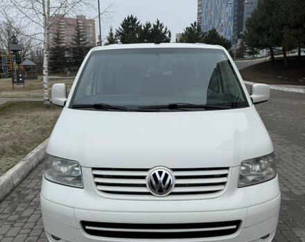 Белый Фольксваген Мультиван, объемом двигателя 1.9 л и пробегом 286 тыс. км за 10900 $, фото 2 на Automoto.ua