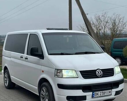 Белый Фольксваген Мультиван, объемом двигателя 1.9 л и пробегом 300 тыс. км за 6999 $, фото 15 на Automoto.ua