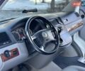 Белый Фольксваген Мультиван, объемом двигателя 2.5 л и пробегом 200 тыс. км за 13999 $, фото 15 на Automoto.ua