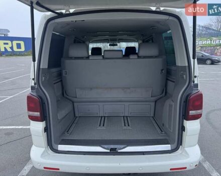 Білий Фольксваген Мультиван, об'ємом двигуна 2.46 л та пробігом 289 тис. км за 13500 $, фото 10 на Automoto.ua