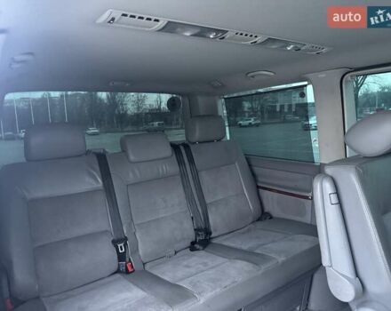 Білий Фольксваген Мультиван, об'ємом двигуна 2.46 л та пробігом 289 тис. км за 13500 $, фото 20 на Automoto.ua