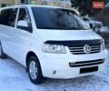 Белый Фольксваген Мультиван, объемом двигателя 2.5 л и пробегом 200 тыс. км за 13999 $, фото 2 на Automoto.ua