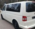 Белый Фольксваген Мультиван, объемом двигателя 2.5 л и пробегом 278 тыс. км за 7200 $, фото 4 на Automoto.ua