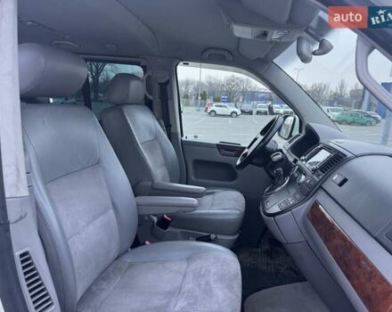 Білий Фольксваген Мультиван, об'ємом двигуна 2.46 л та пробігом 289 тис. км за 13500 $, фото 21 на Automoto.ua