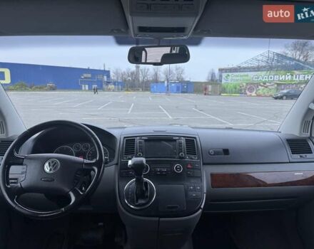 Білий Фольксваген Мультиван, об'ємом двигуна 2.46 л та пробігом 289 тис. км за 13500 $, фото 13 на Automoto.ua