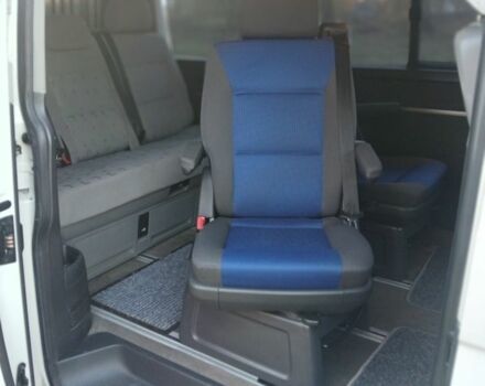 Фольксваген Мультиван 2008 в Нежине на Automoto.ua Белый Фольксваген Мультиван, объемом двигателя 2.5 л и пробегом 330 тыс. км за 10000 $, фото 8 на Automoto.ua