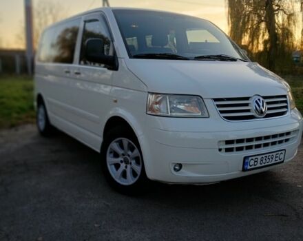 Фольксваген Мультиван 2008 в Нежине на Automoto.ua Белый Фольксваген Мультиван, объемом двигателя 2.5 л и пробегом 330 тыс. км за 10000 $, фото 3 на Automoto.ua