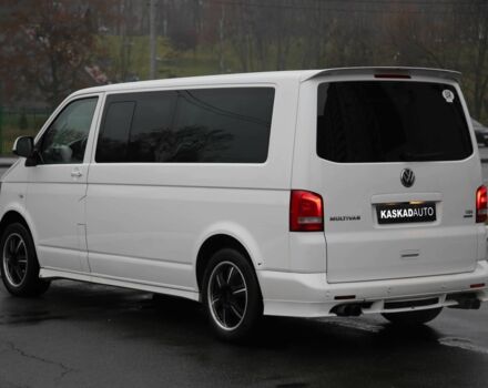 Белый Фольксваген Мультиван, объемом двигателя 2 л и пробегом 302 тыс. км за 23700 $, фото 3 на Automoto.ua