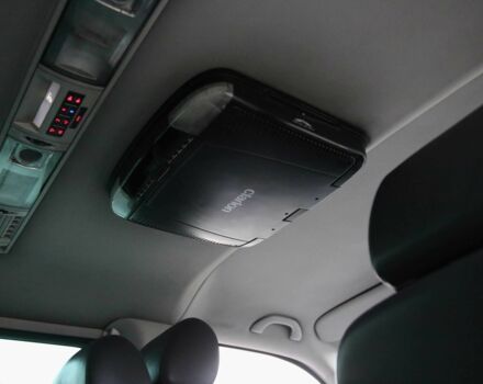 Белый Фольксваген Мультиван, объемом двигателя 2 л и пробегом 302 тыс. км за 23700 $, фото 15 на Automoto.ua