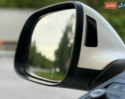 Белый Фольксваген Мультиван, объемом двигателя 1.97 л и пробегом 313 тыс. км за 26200 $, фото 34 на Automoto.ua