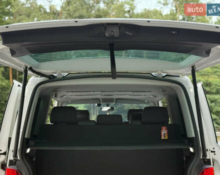 Белый Фольксваген Мультиван, объемом двигателя 1.97 л и пробегом 313 тыс. км за 26200 $, фото 58 на Automoto.ua