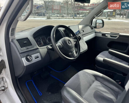 Білий Фольксваген Мультиван, об'ємом двигуна 1.97 л та пробігом 231 тис. км за 20500 $, фото 14 на Automoto.ua