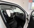 Білий Фольксваген Мультиван, об'ємом двигуна 1.98 л та пробігом 223 тис. км за 18999 $, фото 31 на Automoto.ua