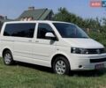 Белый Фольксваген Мультиван, объемом двигателя 2 л и пробегом 280 тыс. км за 22900 $, фото 6 на Automoto.ua