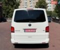 Білий Фольксваген Мультиван, об'ємом двигуна 2 л та пробігом 280 тис. км за 22300 $, фото 5 на Automoto.ua