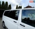 Білий Фольксваген Мультиван, об'ємом двигуна 2 л та пробігом 223 тис. км за 19999 $, фото 79 на Automoto.ua