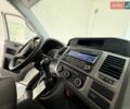 Білий Фольксваген Мультиван, об'ємом двигуна 1.98 л та пробігом 223 тис. км за 19599 $, фото 38 на Automoto.ua