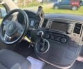 Белый Фольксваген Мультиван, объемом двигателя 2 л и пробегом 280 тыс. км за 22900 $, фото 45 на Automoto.ua