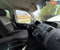 Білий Фольксваген Мультиван, об'ємом двигуна 2 л та пробігом 223 тис. км за 19999 $, фото 47 на Automoto.ua