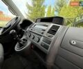 Білий Фольксваген Мультиван, об'ємом двигуна 2 л та пробігом 223 тис. км за 19999 $, фото 41 на Automoto.ua