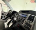 Білий Фольксваген Мультиван, об'ємом двигуна 1.98 л та пробігом 223 тис. км за 18999 $, фото 35 на Automoto.ua