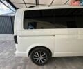 Белый Фольксваген Мультиван, объемом двигателя 1.98 л и пробегом 365 тыс. км за 20200 $, фото 4 на Automoto.ua