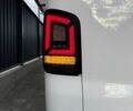 Білий Фольксваген Мультиван, об'ємом двигуна 1.98 л та пробігом 365 тис. км за 19400 $, фото 5 на Automoto.ua