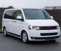 Белый Фольксваген Мультиван, объемом двигателя 2 л и пробегом 175 тыс. км за 9700 $, фото 1 на Automoto.ua