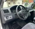 Білий Фольксваген Мультиван, об'ємом двигуна 1.98 л та пробігом 207 тис. км за 28900 $, фото 146 на Automoto.ua