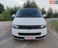 Белый Фольксваген Мультиван, объемом двигателя 1.98 л и пробегом 148 тыс. км за 18574 $, фото 1 на Automoto.ua