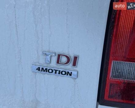 Белый Фольксваген Мультиван, объемом двигателя 2 л и пробегом 221 тыс. км за 26500 $, фото 18 на Automoto.ua