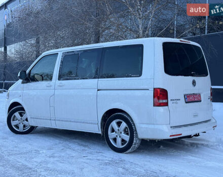 Белый Фольксваген Мультиван, объемом двигателя 2 л и пробегом 221 тыс. км за 26500 $, фото 7 на Automoto.ua