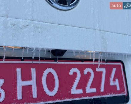 Белый Фольксваген Мультиван, объемом двигателя 2 л и пробегом 221 тыс. км за 26500 $, фото 17 на Automoto.ua