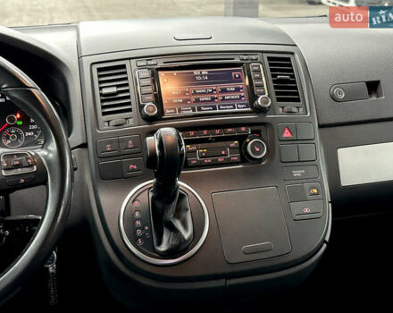 Белый Фольксваген Мультиван, объемом двигателя 1.97 л и пробегом 224 тыс. км за 35000 $, фото 25 на Automoto.ua