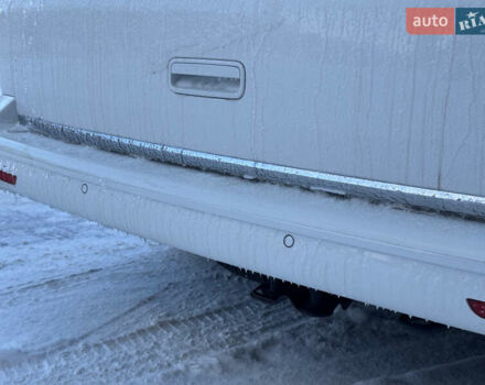 Белый Фольксваген Мультиван, объемом двигателя 2 л и пробегом 221 тыс. км за 26500 $, фото 20 на Automoto.ua