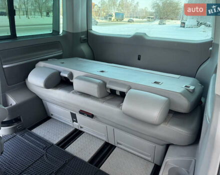 Белый Фольксваген Мультиван, объемом двигателя 2 л и пробегом 221 тыс. км за 26500 $, фото 55 на Automoto.ua