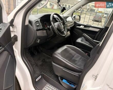 Білий Фольксваген Мультиван, об'ємом двигуна 1.97 л та пробігом 355 тис. км за 28700 $, фото 9 на Automoto.ua