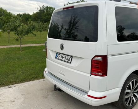 Белый Фольксваген Мультиван, объемом двигателя 1.97 л и пробегом 230 тыс. км за 33900 $, фото 2 на Automoto.ua