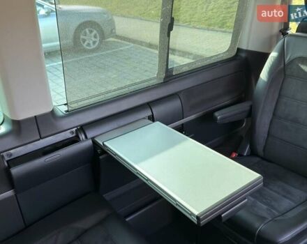 Белый Фольксваген Мультиван, объемом двигателя 1.98 л и пробегом 225 тыс. км за 34999 $, фото 31 на Automoto.ua