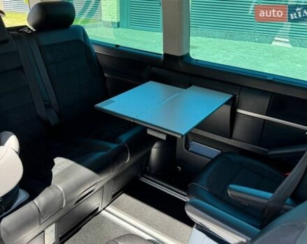 Білий Фольксваген Мультиван, об'ємом двигуна 1.97 л та пробігом 359 тис. км за 28000 $, фото 32 на Automoto.ua