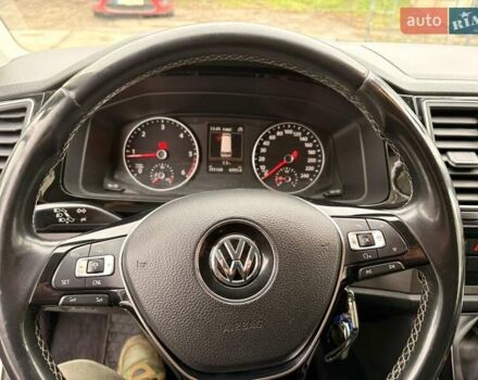 Білий Фольксваген Мультиван, об'ємом двигуна 1.97 л та пробігом 355 тис. км за 28700 $, фото 8 на Automoto.ua