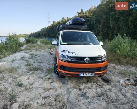 Фольксваген Мультиван 2016 в Черкассах на Automoto.ua Белый Фольксваген Мультиван, объемом двигателя 1.98 л и пробегом 200 тыс. км за 49000 $, фото 35 на Automoto.ua