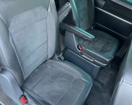 Білий Фольксваген Мультиван, об'ємом двигуна 0 л та пробігом 200 тис. км за 35800 $, фото 19 на Automoto.ua