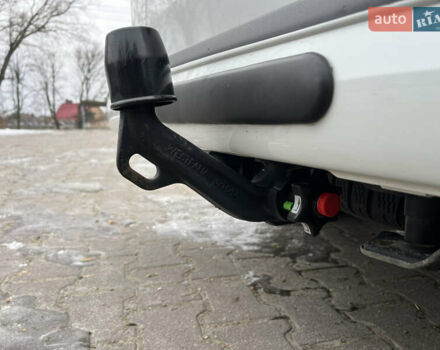 Білий Фольксваген Мультиван, об'ємом двигуна 1.97 л та пробігом 103 тис. км за 36900 $, фото 32 на Automoto.ua